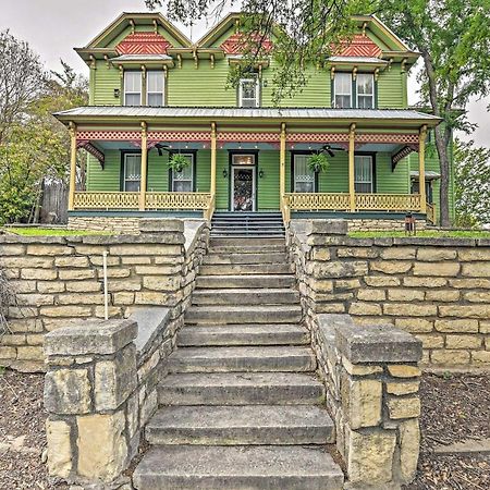 The Lilly House Historic Glen Rose Home With Porch! Exterior photo