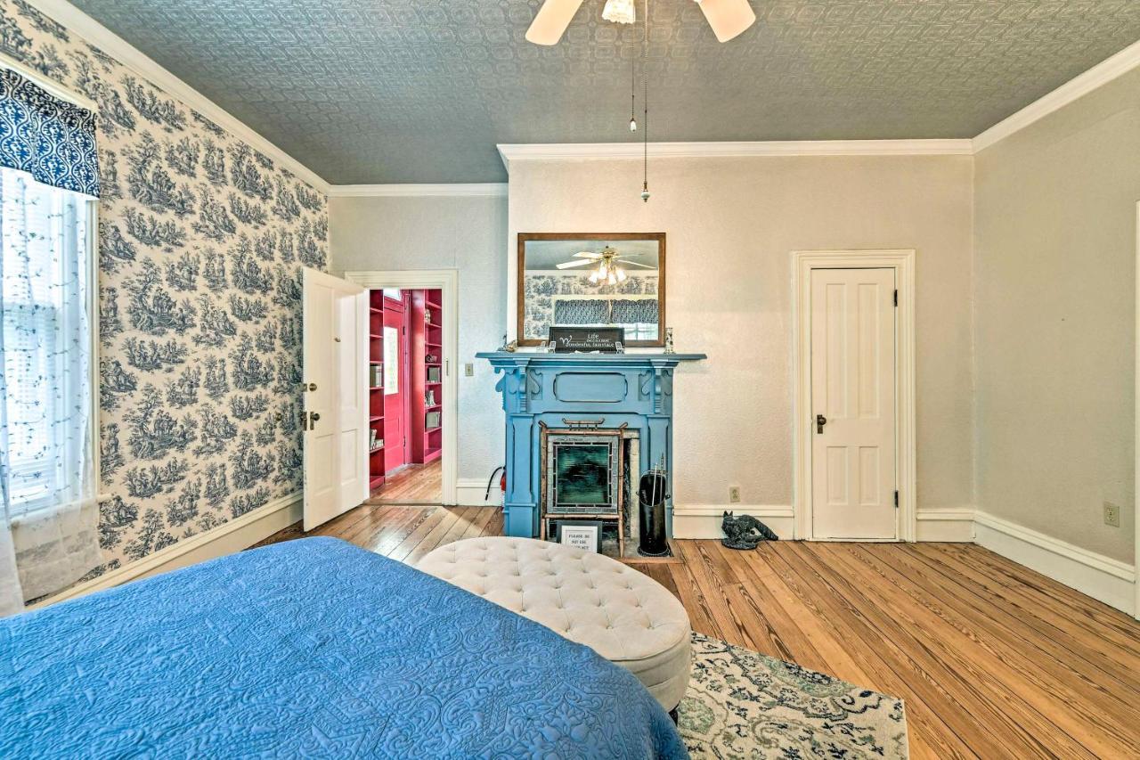 The Lilly House Historic Glen Rose Home With Porch! Exterior photo
