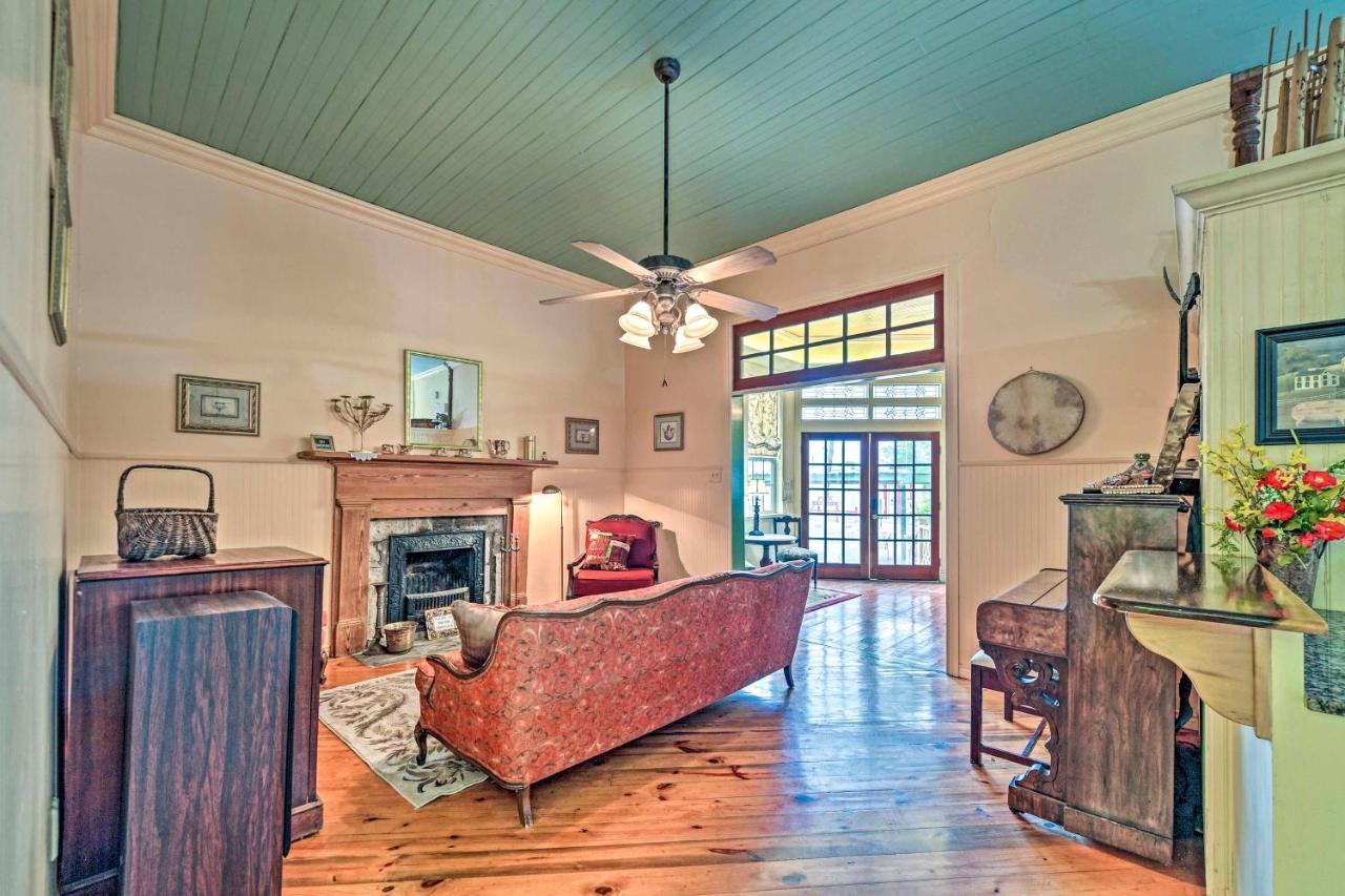 The Lilly House Historic Glen Rose Home With Porch! Exterior photo